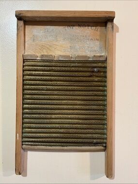 ANTIQUE BRASS RARE WASHBOARD “National Washboard Co.” - Authentic Wall Hanging